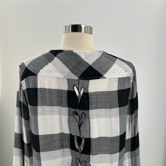 Cloth & Stone Black & White Checkered Blouse Ladies Size Medium - Picture 6 of 8